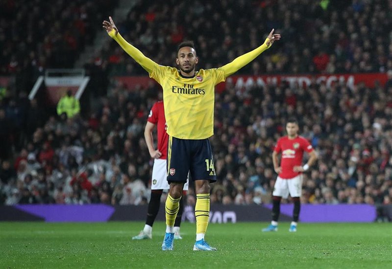 ep pierre-emerick aubameyang celebra un gol con el arsenal