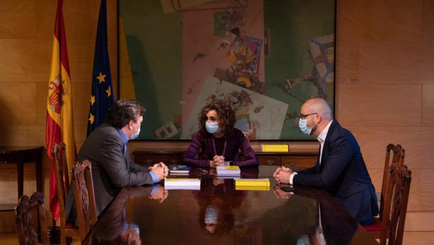ep reunion del gobierno con el portavoz de teruel existe tomas guitarte