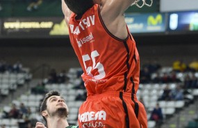 ep viacheslav kravtsovdivina seguros joventout - valencia basket club