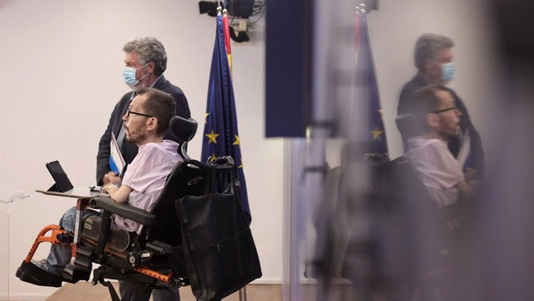 Archivo - El portavoz de Unidas Podemos en el Congreso, Pablo Echenique, ofrece una rueda de prensa en el Congreso | EUROPA PRESS/E. Parra. POOL - Europa Press ep archivo el portavoz de unidas podemos en el congreso pablo echenique ofrece una rueda de prensa