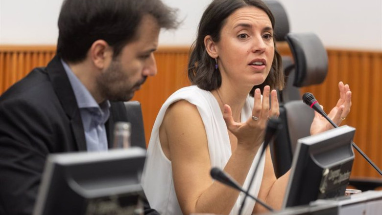 ep el diputado de podemos javier sanchez serna y la secretaria politica de podemos y candidata a las ep el diputado de podemos javier sanchez serna y la secretaria politica de podemos y candidata a las