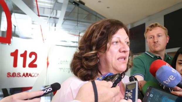ep julvez atiendelos medioscomunicacionla reunioncecop