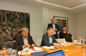 ep llyc propone extender la vida util de las centrales por diez anos y revisar su carga fiscal