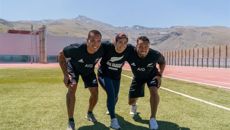 María José Rienda en el CAR de Sierra Nevada con los All Blacks | KIWIHOUSE ep maria jose riendacarsierra nevadalos all blacks