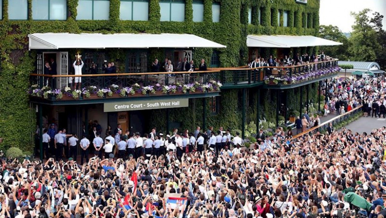 ep novak djokovic celebra su titulo en wimbledon 2019 ep novak djokovic celebra su titulo en wimbledon 2019