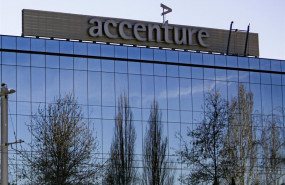 ep sedes de la empresa accenture en el parque empresarial la finca de pozuelo de alarcon en madrid