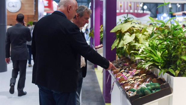 ep un estante de hortalizas en la feria internacional de frutas y verduras fruit attraction 2023