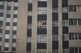 ep vivienda con cartel de alquiler