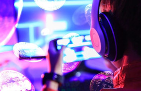 cascos videojuego min (1)
