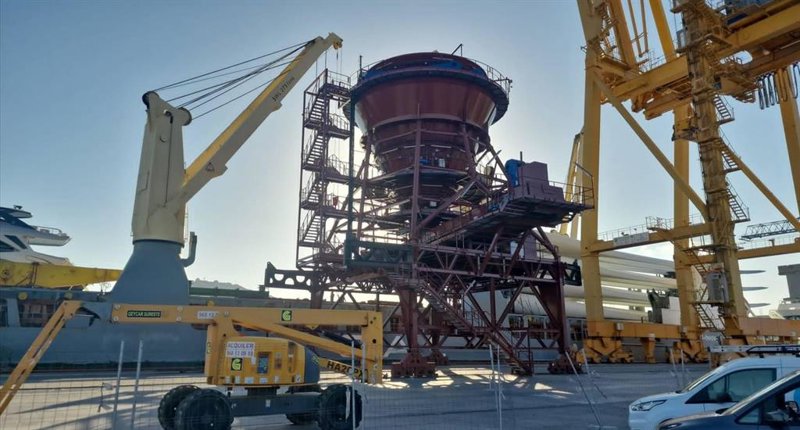 ep archivo llega a cervo la nueva tolva para la planta de alumina de alcoa ep archivo llega a cervo la nueva tolva para la planta de alumina de alcoa