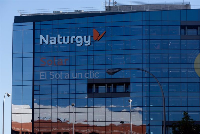 Naturgy conecta en Australia su primera instalación de almacenamiento con baterías