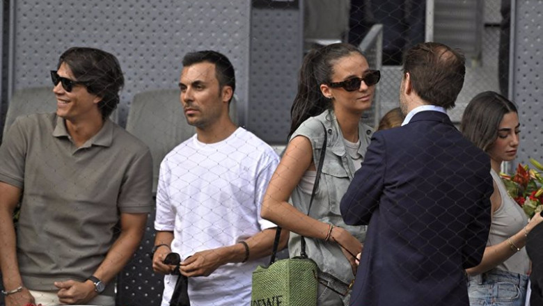 Archivo - Pablo Castellano, José Luis Martínez y Victoria Federica de Marichalar durante el partido de Carlos Alcaraz contra Karén Jachánov en los cuartos de final del Mutua Madrid Open de tenis, en Madrid (España) | Francisco Guerra - Europa Press - Archivo ep archivo pablo castellano jose luis martinez y victoria federica de marichalar durante el