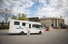 ep el camp nou punto de recogida de muestras de un ensayo clinico de farmacos anti coronavirus