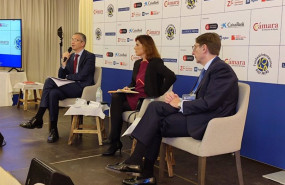 ep el gobernador de banco de espana pablo hernandez de cos y el presidente de caixabank jose ignacio