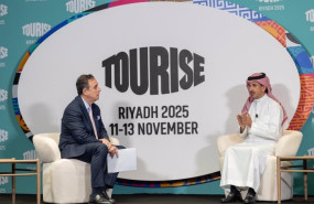 ep el ministro saudi de turismo ahmed al khateeb