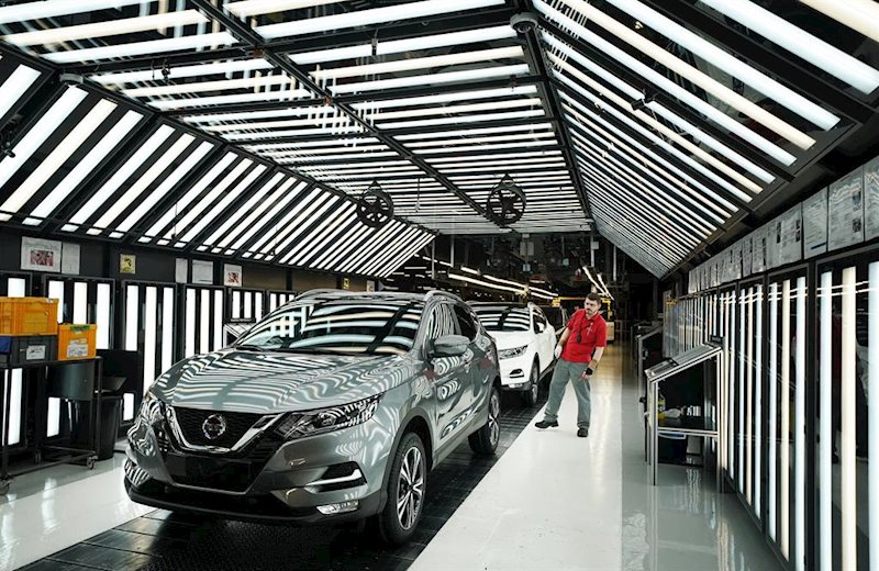 https://img3.s3wfg.com/web/img/images_uploaded/e/3/ep_el_nissan_qashqai_el_modelo_mas_vendido_en_el_mercado_automovilistico_espanol_en_febrero.jpg