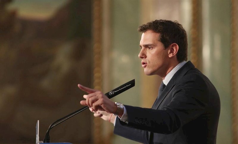 ep el presidente de ciudadanos cs albert rivera durante un desayuno informativo en madrid