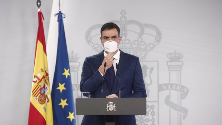 ep el presidente del gobierno pedro sanchez ofrece una rueda de prensa en moncloa tras la