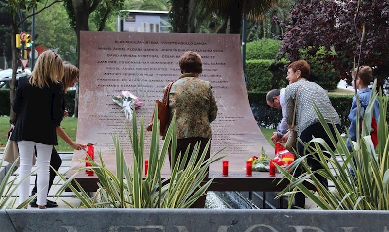 ep homenaje a las victimas del yak 42 en zaragoza