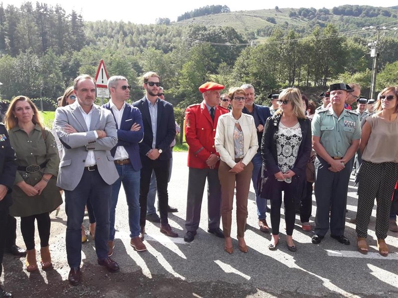 ep homenaje en leitza al cabo de la guardia civil juan carlos beiro asesinado por eta hace 17 anos