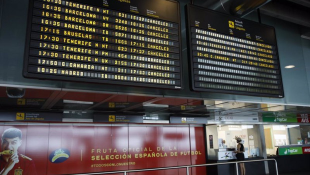 ep interior del aeropuerto de la palma a 25 de septiembre de 2021 en la palma islas canarias