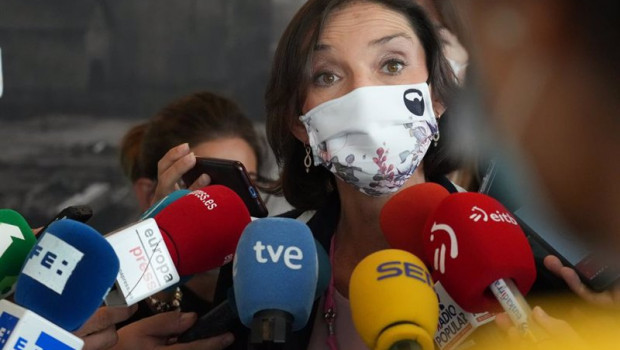 ep la ministra de industria comercio y turismo reyes maroto atiende a los medios de comunicacion