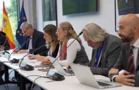 ep la secretaria de estado de funcion publica consuelo sanchez naranjo durante la reunion con ccoo
