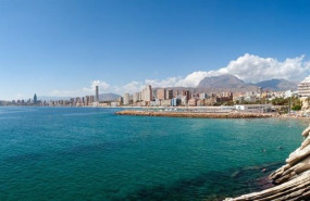 ep las grandes urbes y la costa mediterranea como andalucia comunidad valenciana cataluna y madrid
