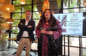 ep lola amo presenta junto a jose maria penco el informe de aemo sobre los costes de produccion del