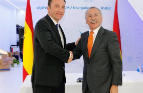 ep luis furnells presidente ejecutivo de grupo oesia y ricardo dominguez presidente de navantia ep luis furnells presidente ejecutivo de grupo oesia y ricardo dominguez presidente de navantia