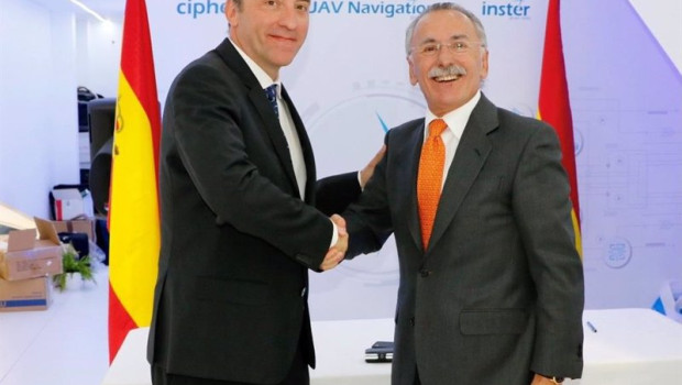 ep luis furnells presidente ejecutivo de grupo oesia y ricardo dominguez presidente de navantia