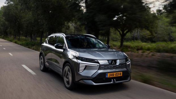 ep mitsubishi eclipse cross un suv compacto electrico desde 39050 euros a partir de noviembre en
