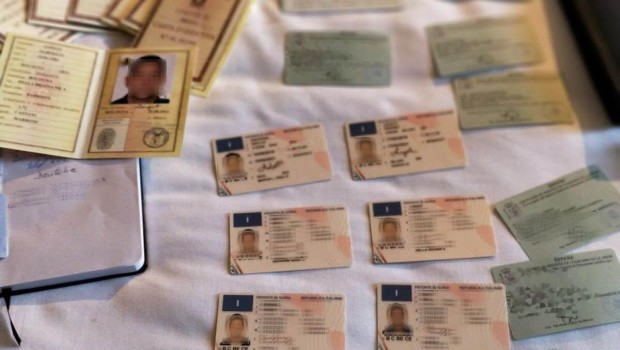 ep objetospresunto estafadorutilizo 15 identidades falsas