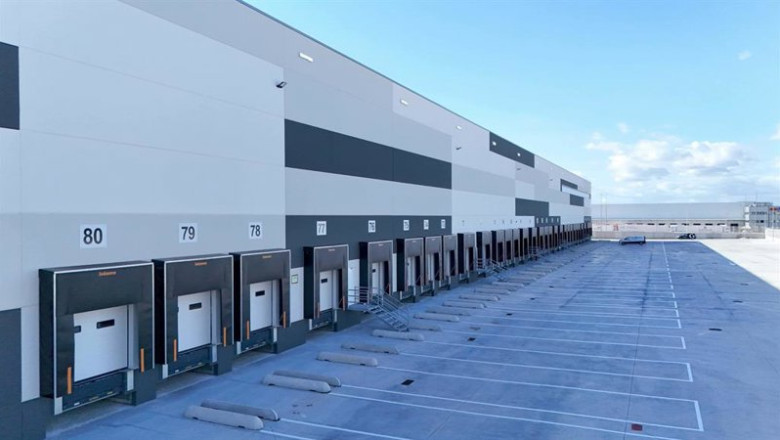 ep plataforma logistica de dia en sevilla