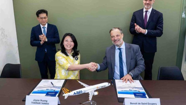 ep tigerair taiwan encarga cuatro aviones airbus a321neo