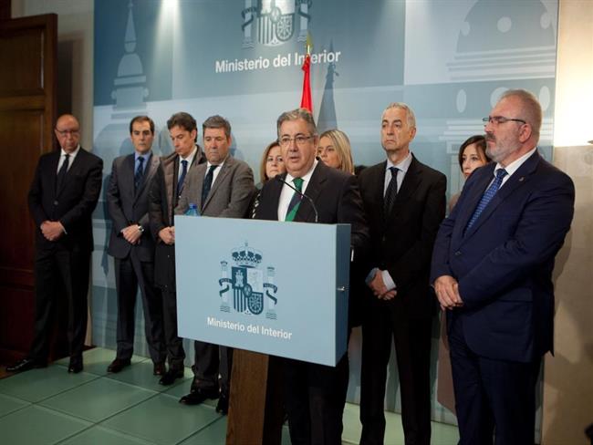 Zoido se reúne con víctimas del terrorismo en el Ministerio del Interior | MINISTERIO DEL INTERIOR ep zoidoreunevictimasterrorismoministeriointerior