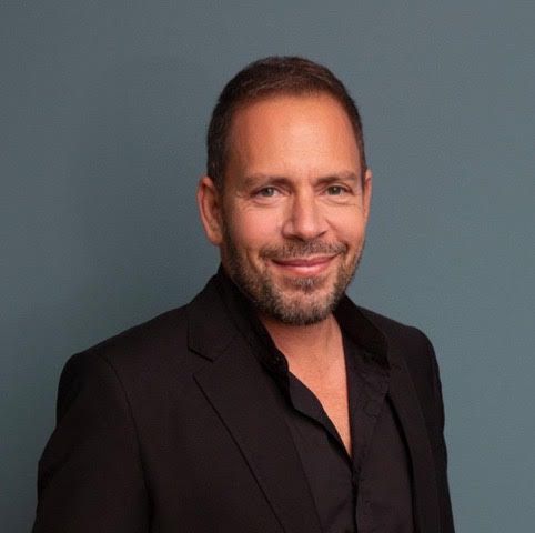 1617879074 alex raco03