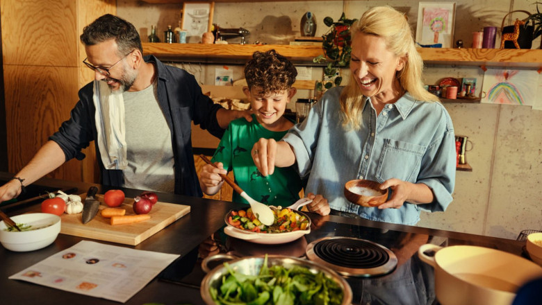 250627 hellofresh q3 2025 04 cooking 13669 v1 20250909193247 