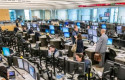 cb trader desk manos cb trader desk manos