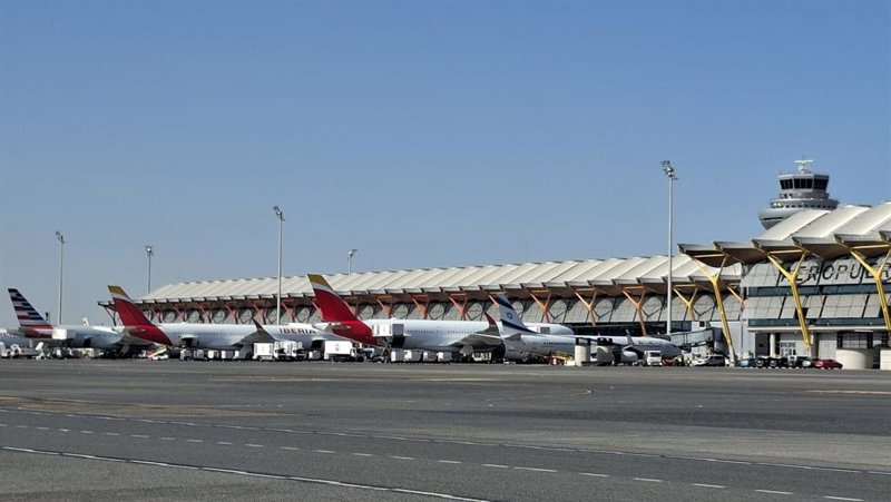 Los aeropuertos de Aena rozan en julio los 41 millones de pasajeros, con subida del 4,9%