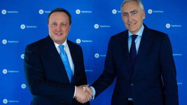 ep archivo   el consejero delegado de telefonica alemania markus haas y el presidente del consejo de