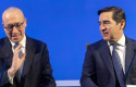 ep archivo   el presidente de bbva carlos torres vila d y el consejero delegado onur gen i presentan