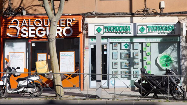 ep archivo   inmobiliarias tecnocasa y alquiler seguro a 13 de abril de 2024 en madrid espana