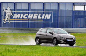 ep archivo   michelin gana un 468 menos en 2024 hasta los 1890 millones con una caida en sus ventas