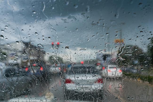 ep conduccionlluvia trafico