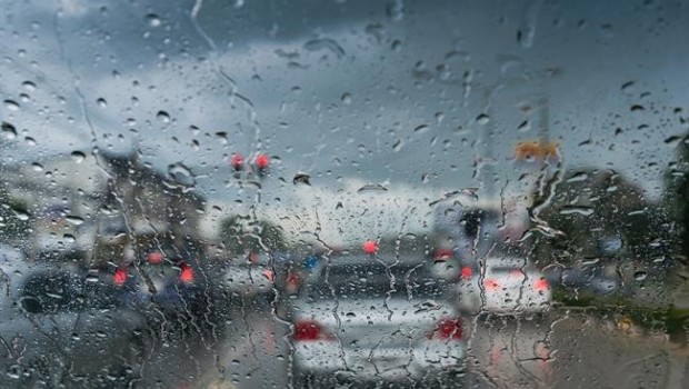 ep conduccionlluvia trafico