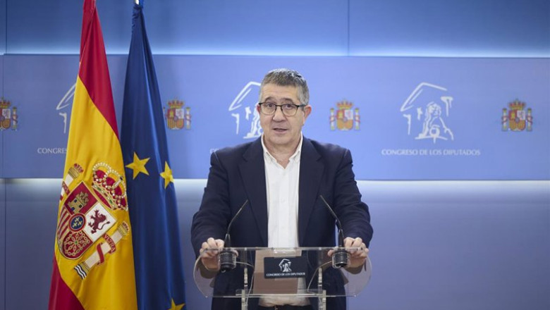 ep el portavoz del psoe en el congreso patxi lopez durante una rueda de prensa en el congreso de los