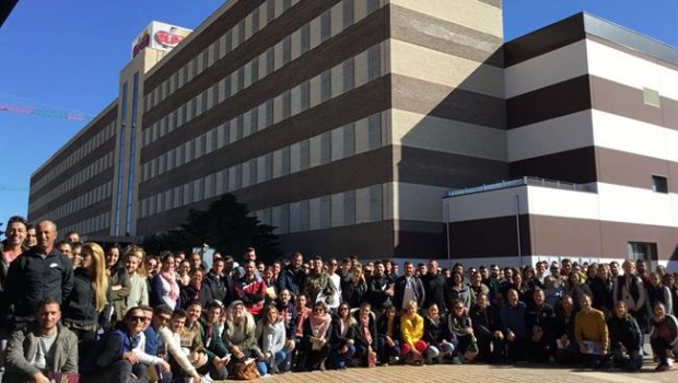 ep elpozo alimentacion incorpora137 trabajadoressus instalacionesalhama