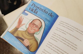 ep imagen del libro relatos de vida editado por la compania farmaceutica janssen y 14 asociaciones