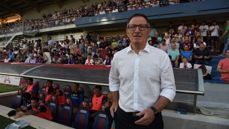 Juan Antonio Anquela, entrenador del Huesca | SD HUESCA - Archivo ep juan antonio anquela entrenadorhuesca 20190702175519